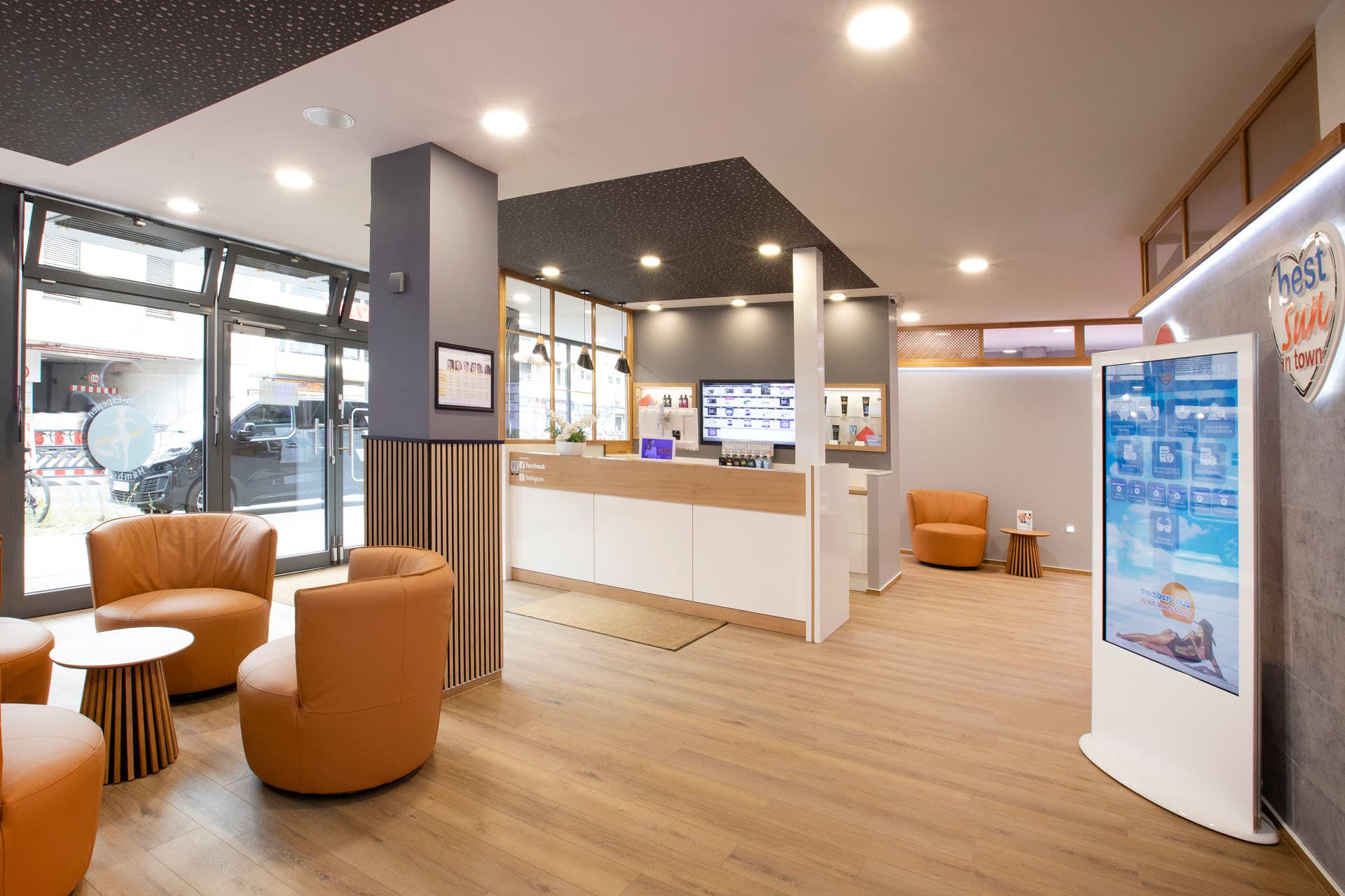 Innenansicht Studio Billstedt – Solarienbereich im Members Club – Sonnenstudio & Solarium in Hamburg