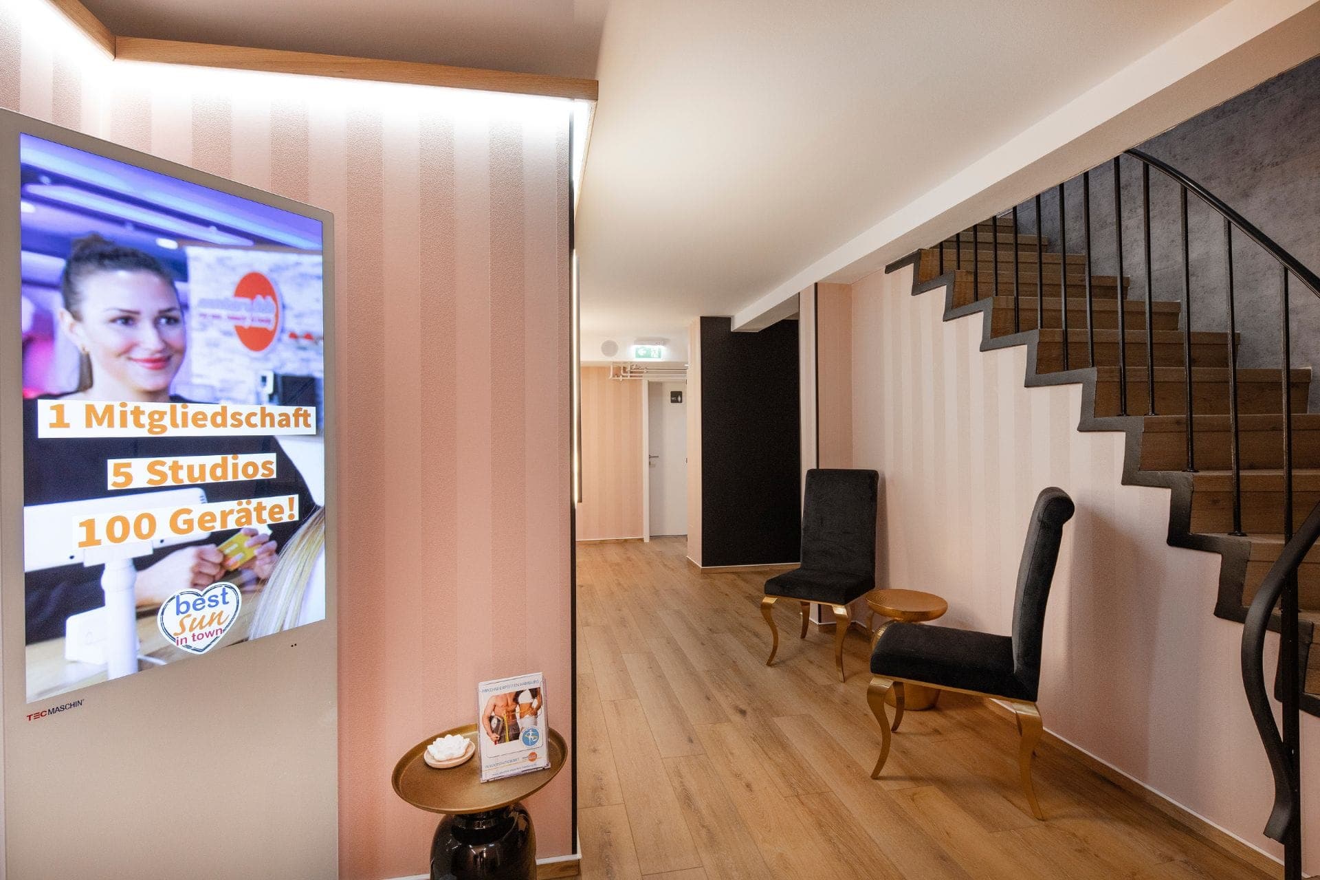 Studio Glinde – Eingangsbereich im Members Club – Sonnenstudio & Solarium in Hamburg