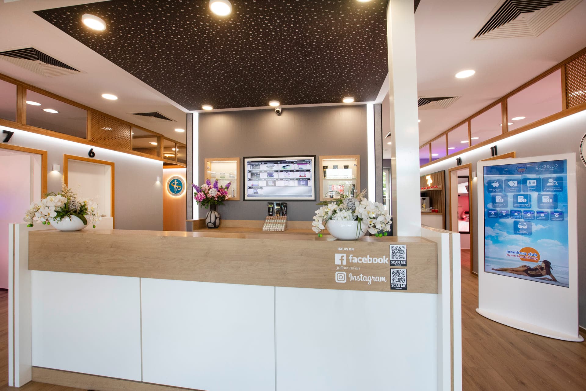 Studio Jenfeld – Empfangstresen im Members Club – Sonnenstudio & Solarium in Hamburg