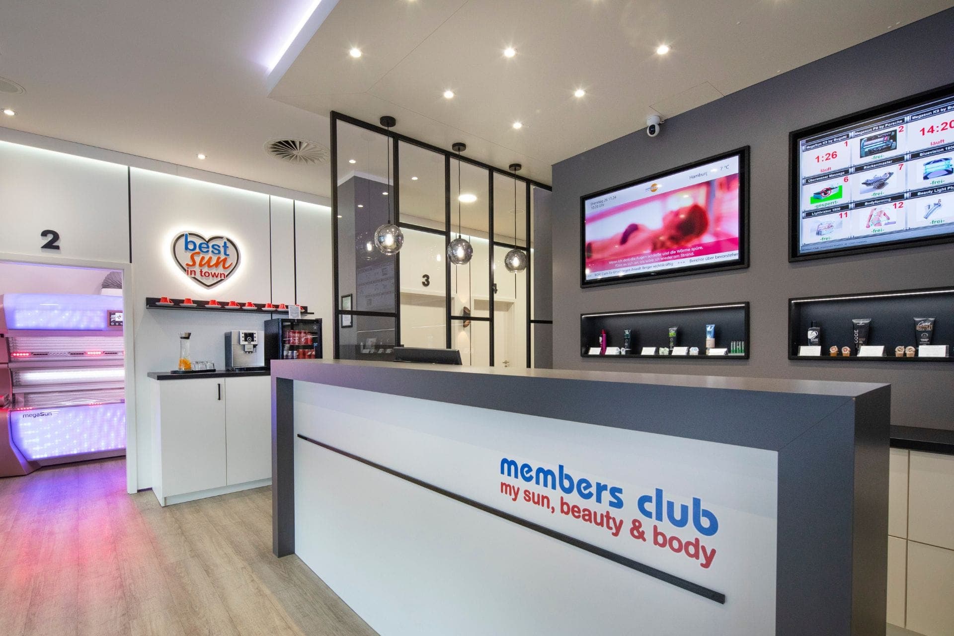 Studio Wandsbek – Theke im Members Club – Sonnenstudio & Solarium in Hamburg