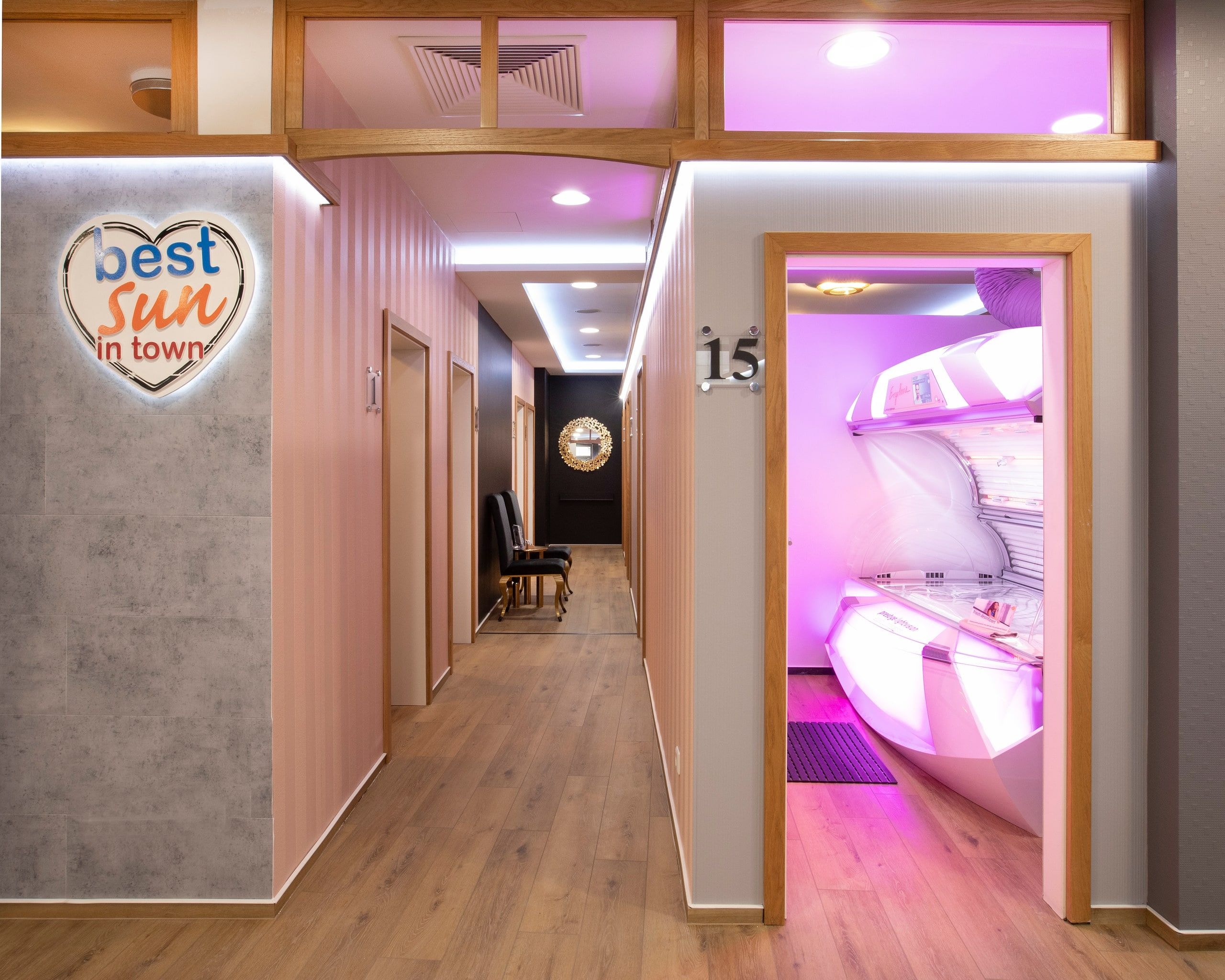 Innenansicht eines Studios im Members Club – Sonnenstudio & Solarium in Hamburg