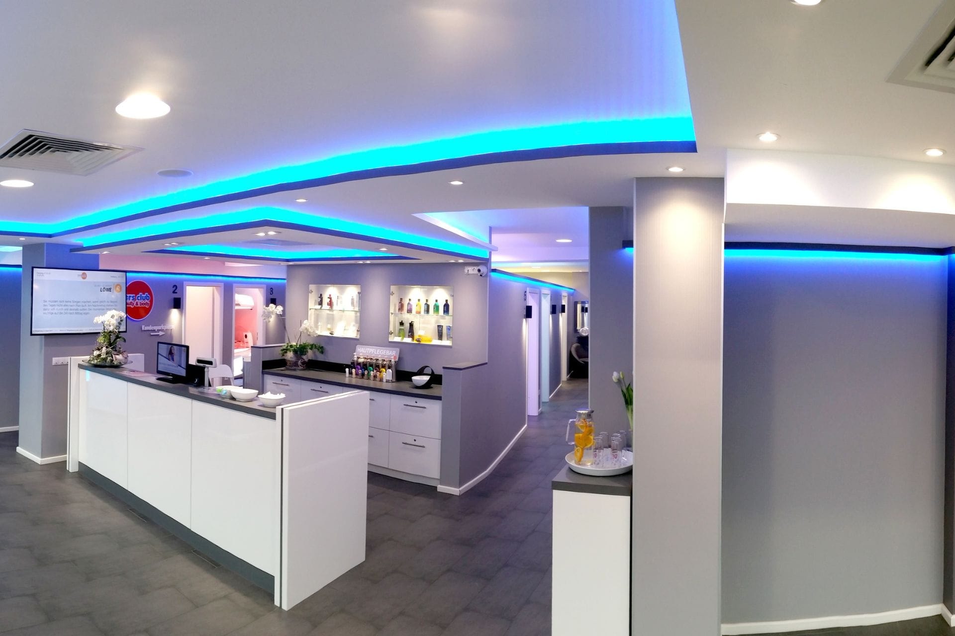 Studio Rahlstedt im Members Club – Sonnenstudio & Solarium in Hamburg Studio Rahlstedt im Members Club – Sonnenstudio & Solarium in Hamburg